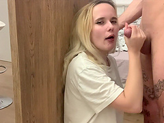 Teeny babe & stud's steamy amateurs