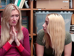 Blond bombshells give Tommy a sloppy BJ in the office