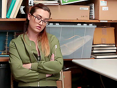 Office secret: Kat's killer blowjob