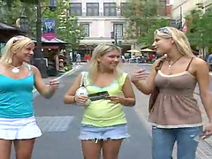 Insertion fun with three kinky lesbian chicks