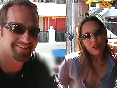 That Dude Likes Hairy Vagina