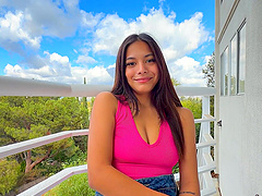 Kate's luscious Latina curves get pounded outdoors