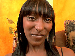 Ebony temptress Chanel devours Johnny's cock in tantalizing close-up