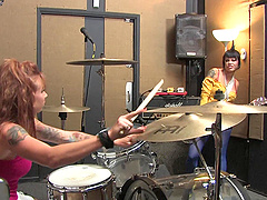 Gia and Scarlet's wild night of kinky fun in punk attire