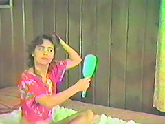 Solo amateur babe in bra masturbates toying her pussy before shaving it