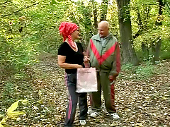 Mature skank Mandy gets her twat pounded in the forest