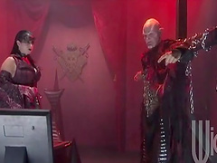 Busty porn hottie Kaylani Lei treats cock a hot and nasty blowjob