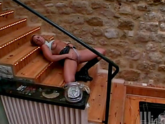 Horny sluts Dee and Inari Vachs enjoy playing lesbian games